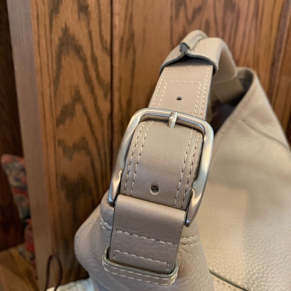 Cole Haan purse - Picture 3 of 8